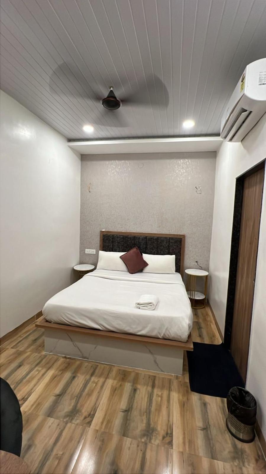 אינדורה Hotel Vedicvista מראה חיצוני תמונה