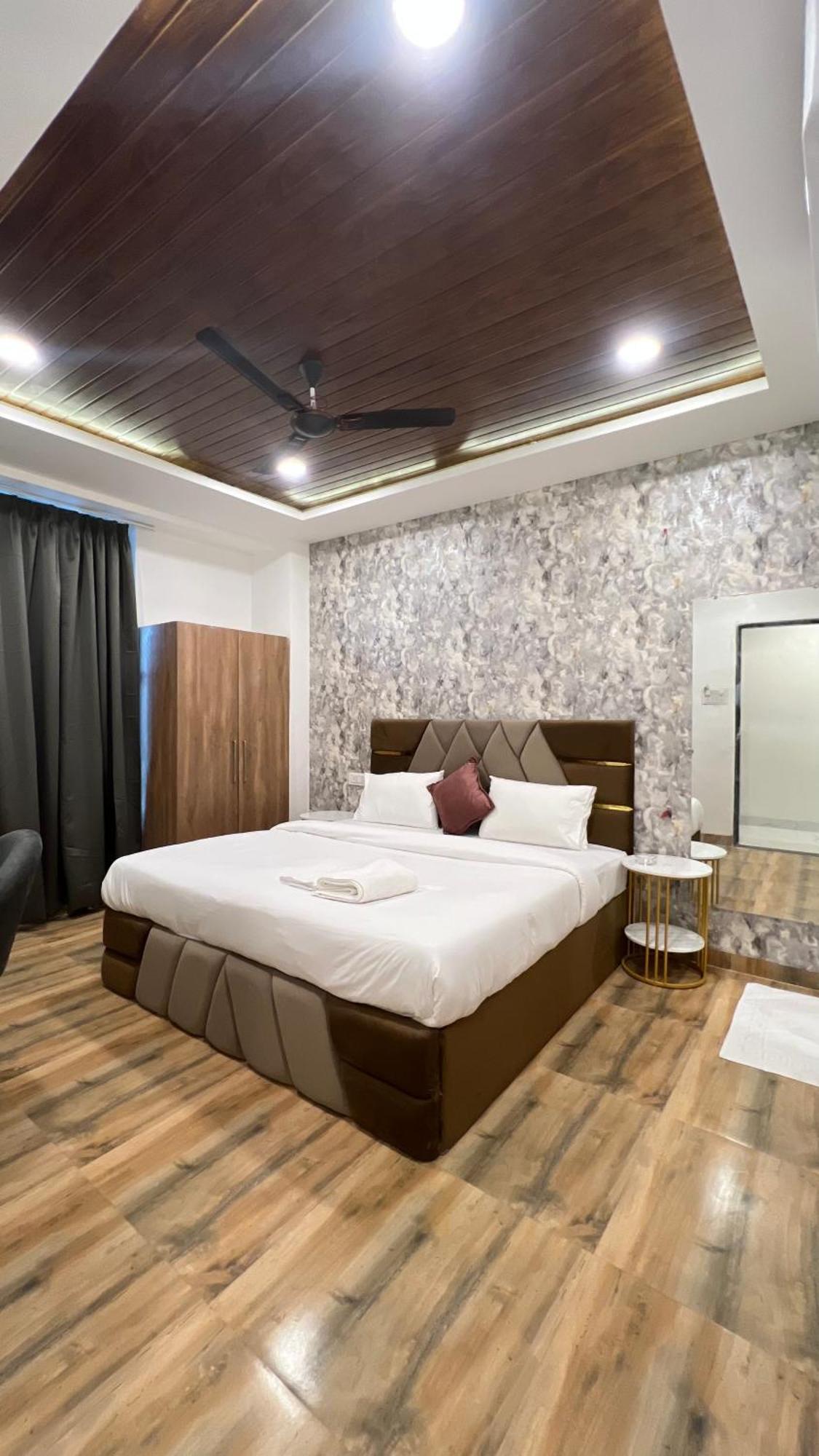 אינדורה Hotel Vedicvista מראה חיצוני תמונה